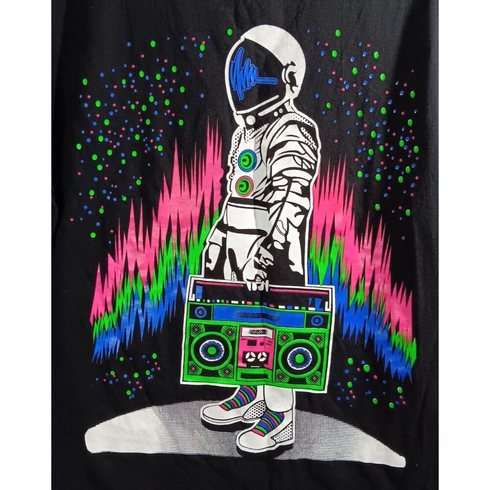Esquizo Mens Large Graphic T Shirt Astronaut Boombox Radio Psychedelic Space